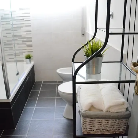 Mandala Nocleg ze śniadaniem